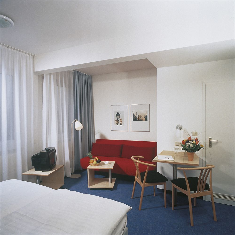 Enjoy Hotel Berlin City Messe Εξωτερικό φωτογραφία